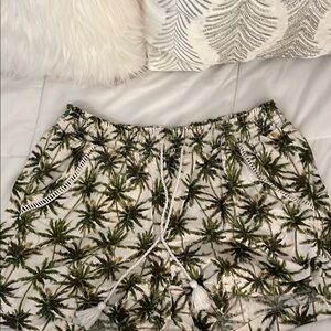 Briggs New York Green and White Cargo Shorts with Palm Tree Design